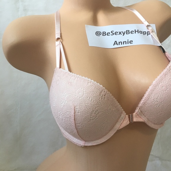 Victoria secret Push Up Bra Size 34C - Picture 2 of 4